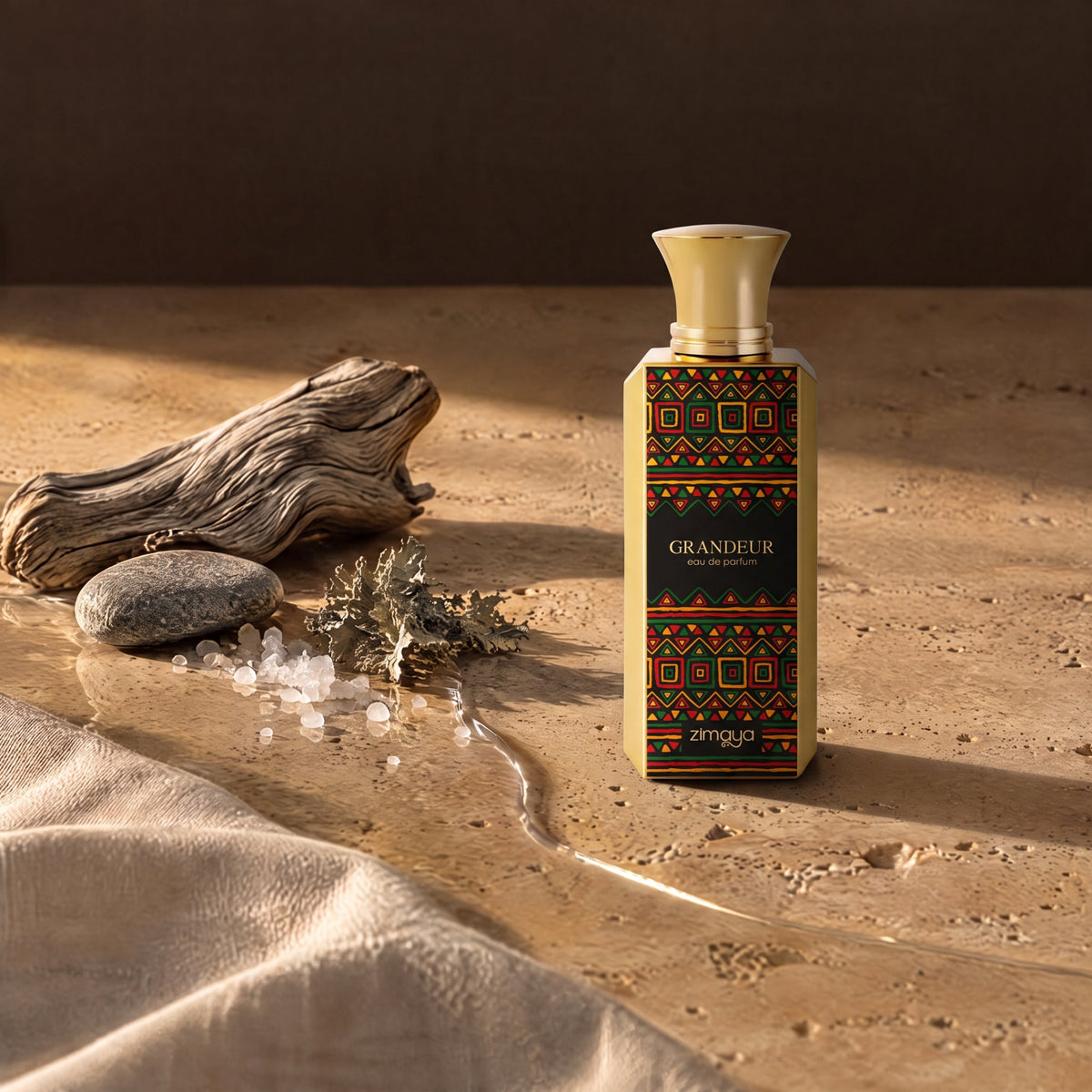 Zimaya Grandeur, mise en scène marin et chypré