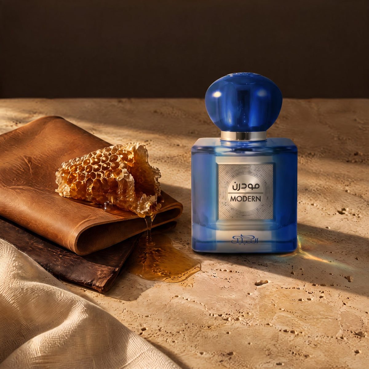 Nabeel Modern, mise en scène cuir et miel