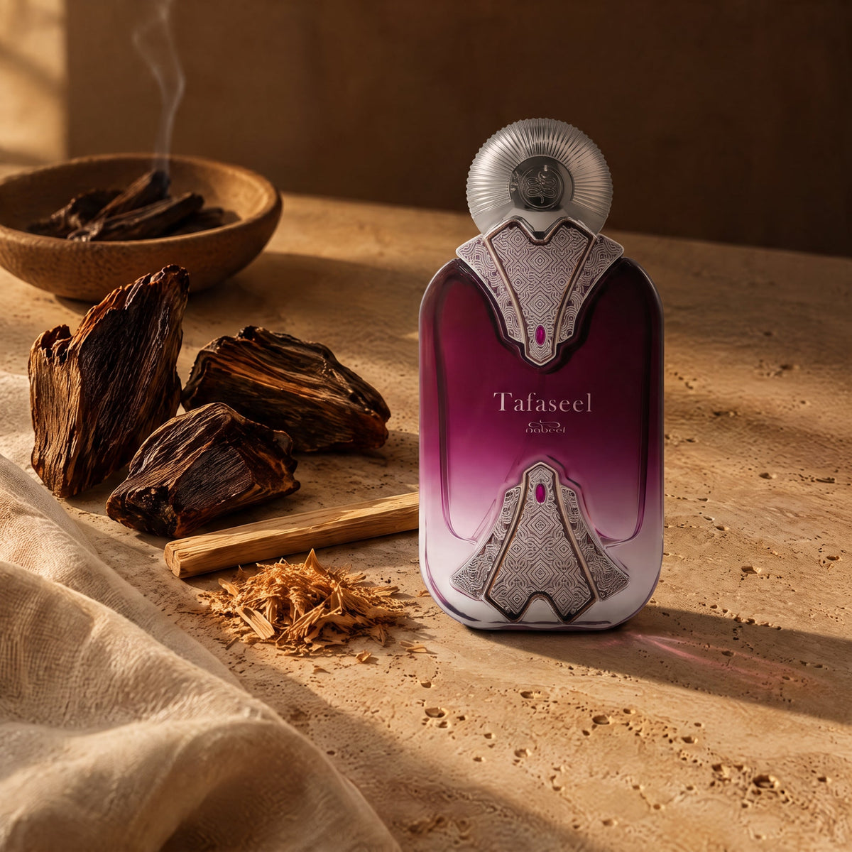Nabeel Tafaseel Luxus Edition, mise en scène oud et bois précieux