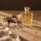 Unique'e Luxury Izmir, mise en scène iris et fleurs blanches